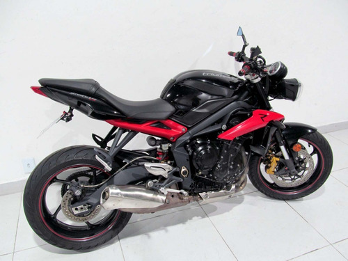 Imagem 3 de 10 de Triumph Street Triple 675 R 2014 Preta