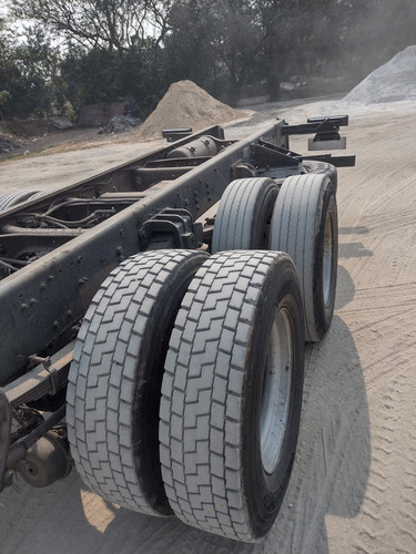 Imagem 9 de 10 de Ford Cargo 2429