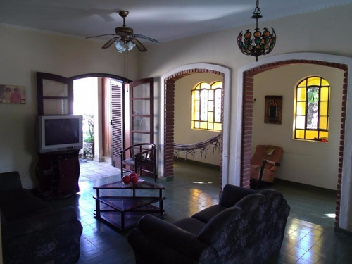 Imagem 5 de 23 de Casa Com 5 Dormitórios E Piscina Em Peruíbe - 3202 - 3062307