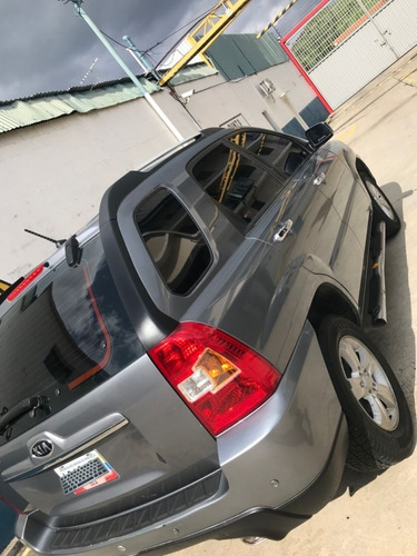 Imagen 4 de 9 de Kia Sportage Sincrónico