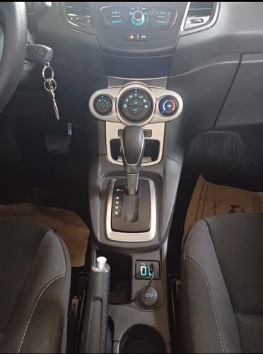 Ford Fiesta Kinetic 1.6 Se Plus Powershift 120cv