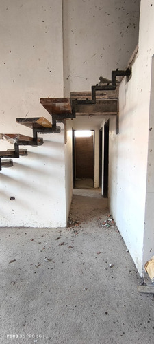 En Venta Penthouse Duplex Parque Residencial Roraima Jmus