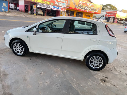 Fiat Punto 1.4 Attractive Flex 5p