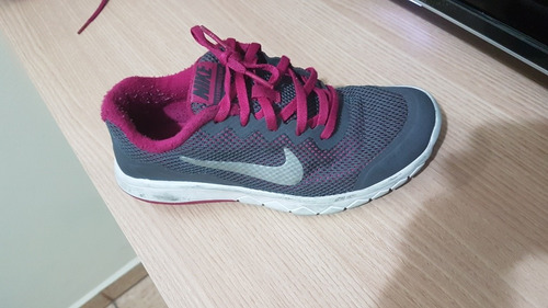 Tenis Nike Tam 32 -usado .