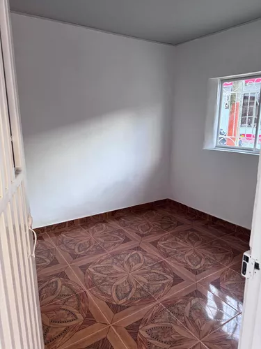Casa En Popayan Barrio Cadillal , Como Nueva 4 Habitaciones, Dos Baños , Sala , Comedor ,patio , Lugar De Ropas En Segundo Piso.