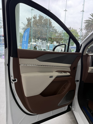 Byd M9 Híbrida Enchufable