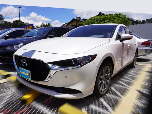 Mazda 3 2.0 Touring At Hibrido Ligero - Mhev
