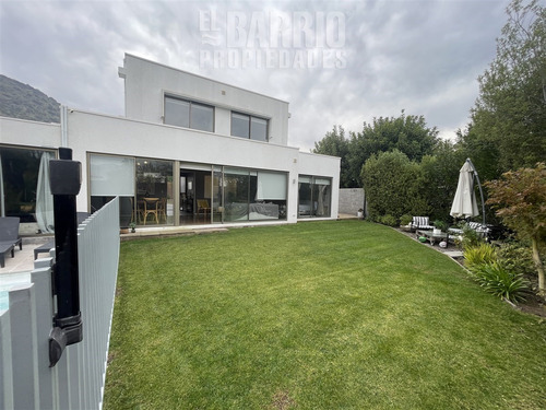Casa En Venta En Chicureo, Chamisero, Colina