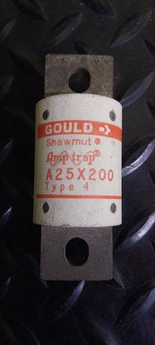 Fusible Gould Tipo 4 De 200 Amps,  250 Vac.