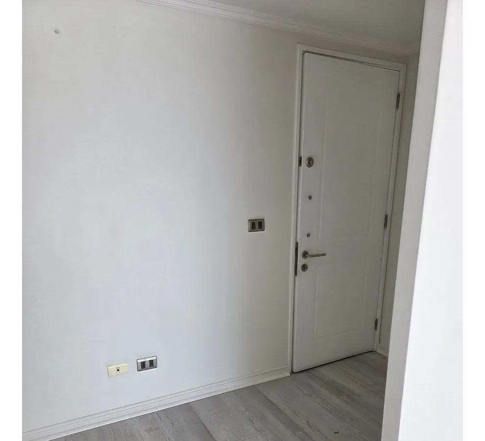 Imagen 2 de 17 de Departamento En Venta Entre A. Varas Y Marchant Pereira