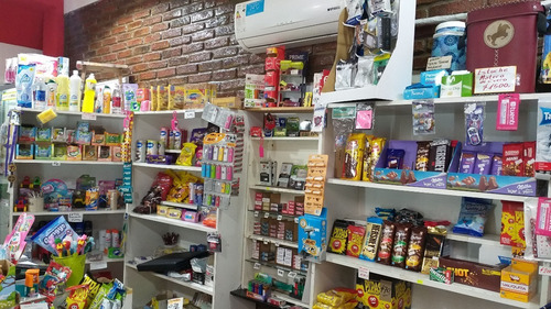 Imagen 6 de 12 de Maxikiosco Almacen Parque Chacabuco Vende L & L Group