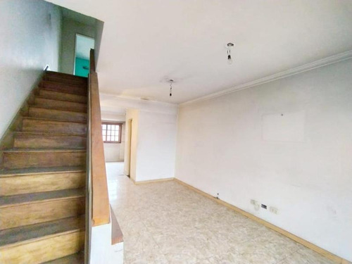 Imagen 8 de 23 de Triplex 3amb Patio Garaje