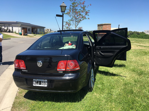 Bora Tdi 2011 Negro C/ Llantas 17¨ 4 Cub Nuevas Unico Dueño