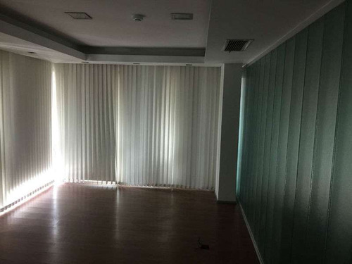 Oficina Premium - De Categoria - En Rivadavia Esq Av. Olmos