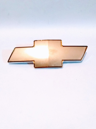 Emblema Parrilla Chevrolet Cheyenne Silverado 03 Al 07
