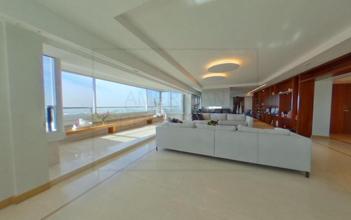 Imagen 28 de 30 de Piso Alto Con Vista Al Rio 4 Dormitorios Con Baño En Suite Luminoso En Las Cañitas