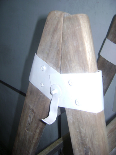 Escalera De Madera Lijada,5 Escalones. Natural. (Usado)