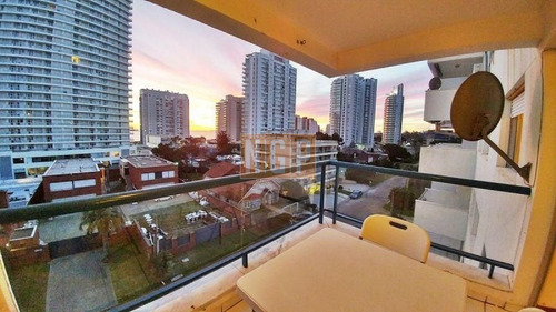 Imagen 1 de 13 de Apartamento En Alquiler Punta Del Este 3 Dormitorios