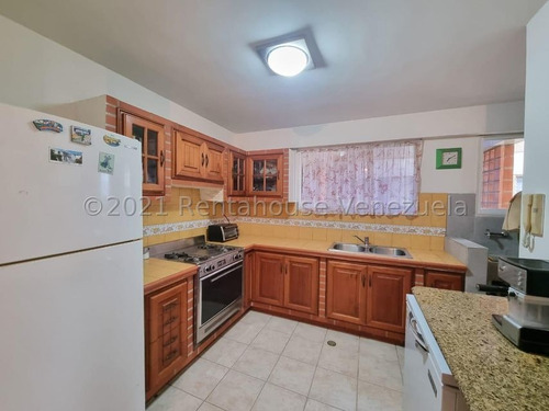 Imagen 10 de 30 de Se Vende Apartamento En Centro (cabudare) Rah: #22-11401