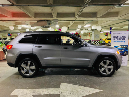 Imagen 3 de 13 de Jeep Grand Cherokee 2014 5.7 Limited Premium V8 4x2 Mt
