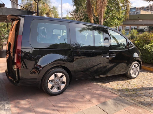 Imagen 3 de 20 de Hyundai Staria 2.2 Crdi 4wd At 11 Plazas