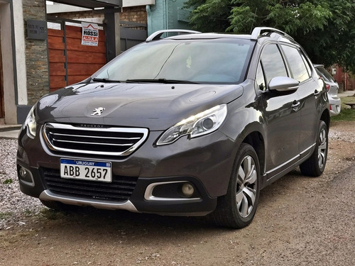 Peugeot 2008 1.2 Full Manual