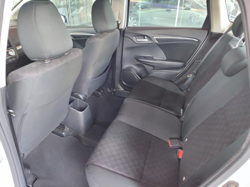 Imagen 10 de 15 de Honda Fit Fun 2017 Tm
