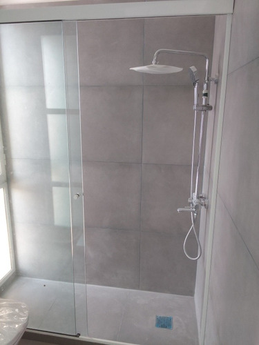 Imagen 2 de 4 de Albañil, Sanitario? Reformas