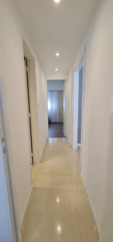 Imagen 12 de 18 de Departamento 3 Ambientes C/balcon Saliente