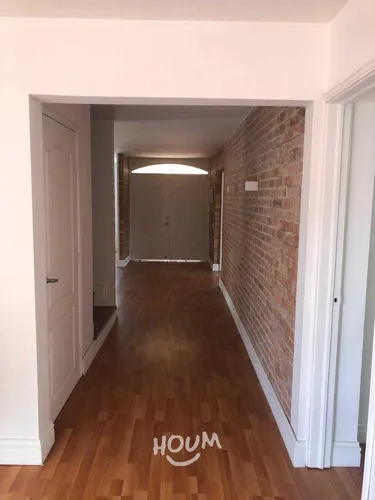 Casa En La Bajada. 3 Habitaciones, 329 M², Id: 146647