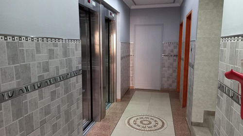Departamento En Venta - Barrio Recoleta