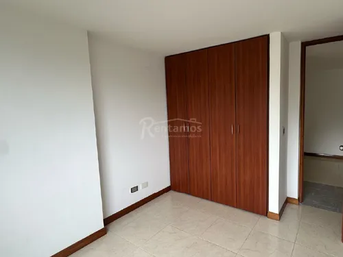 Apartamento En Arriendo En Cumbres. Cod A776085