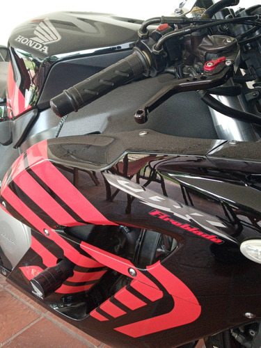 Imagen 4 de 13 de Honda Cbr 1000 Rr