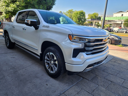 Chevrolet Cheyenne 6.2 Doble Cab High Country 4X4 At