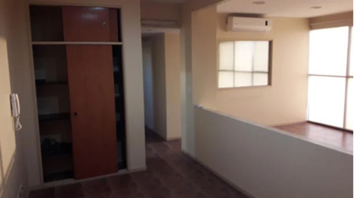 Imagen 4 de 9 de Excelente Departamento Apto Comercial Ideal Oficinas 60 M2 Cubiertos A Metros De Estación Liniers