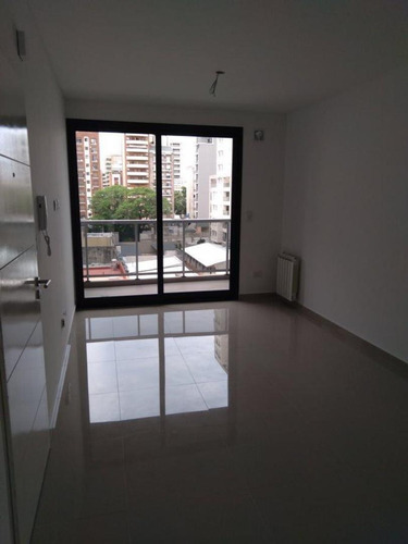 Imagen 5 de 15 de Departamento 2 Amb. Con Cochera. Imperdible Oportunidad!!!