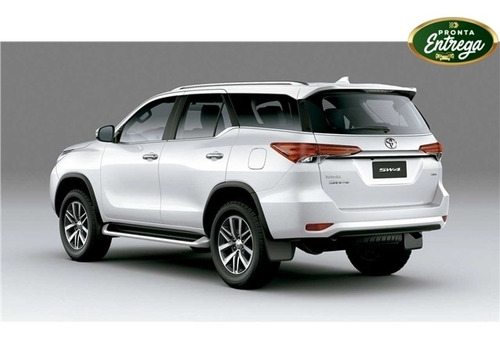 Imagem 2 de 7 de Toyota Hilux Sw4 2.8 D-4d Turbo Diesel Srx 7l 4x4 Automático