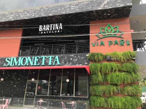 Imagen 1 de 6 de Local Comercial En Renta Las Arboledas