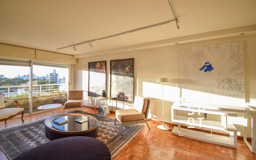 Divino Apartamento, Piso Alto, 3 Dormitorios, Golf, Punta Carretas.