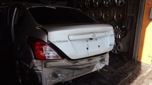 Imagem 3 de 8 de Sucata De Nissan Versa 1.6 16v - Motor Câmbio Peças