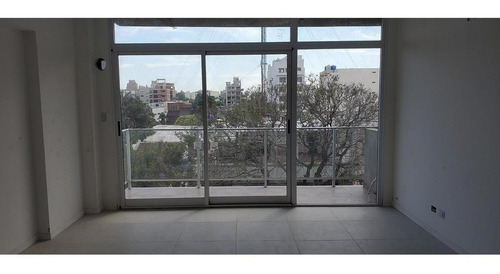 Imagen 2 de 13 de Departamento Hermoso Y Luminoso Con Balcon A Estrenar Villa Del Parque