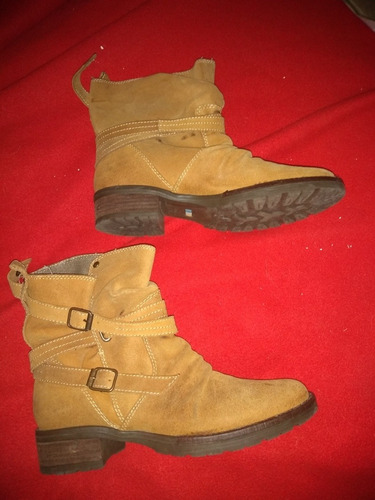 Botas. Caña Corta Color Camel, Sin Taco.sagitario72