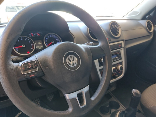 Volkswagen Voyage 1.6 Confortline 101cv