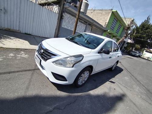 Nissan Versa 1.6 Drive Mt