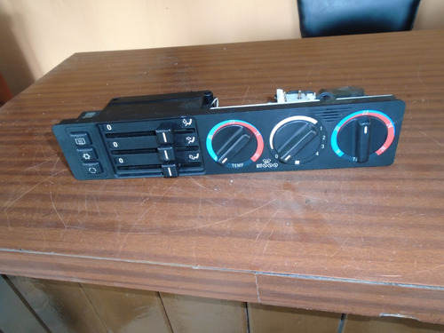 Vend Control De Aire Acondicionado De Bmw 525 Año 1992