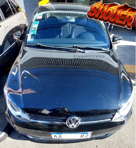 Volkswagen Voyage 1.6 Highline 101cv