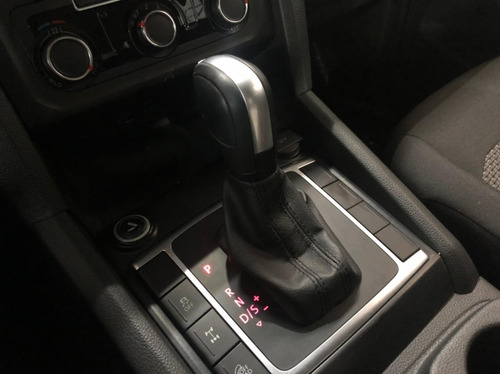 Imagen 10 de 15 de Amarok V6 Confort 108.000km