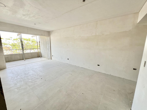 Moderno Departamento En Villa Urquiza En Primer Piso