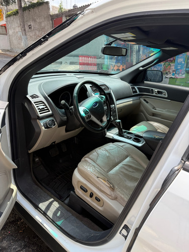 Ford Explorer 4.0 Xlt V6 3er Asiento Sync 4x2 Mt