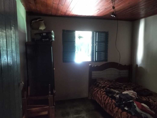 Casa Próximo Ao Centro Da Cidade De Ibiúna - Cód.c408
